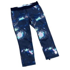 SOFFE Capri leggings Galaxy print size small